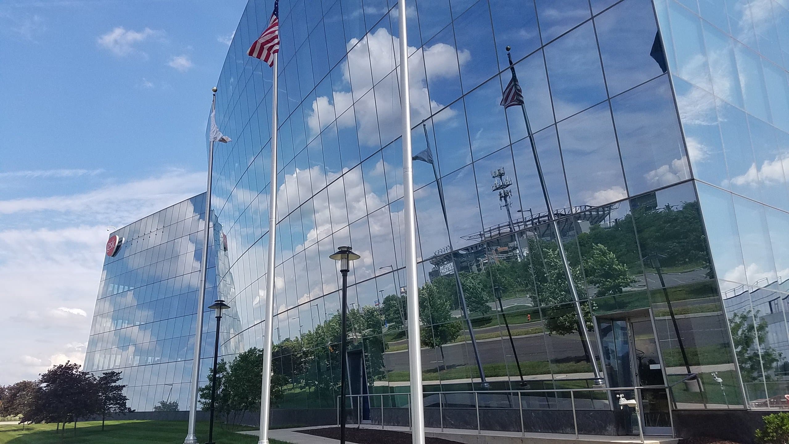 GlaxoSmithKline's Shingrix shortage expected to persist 'throughout 2019'