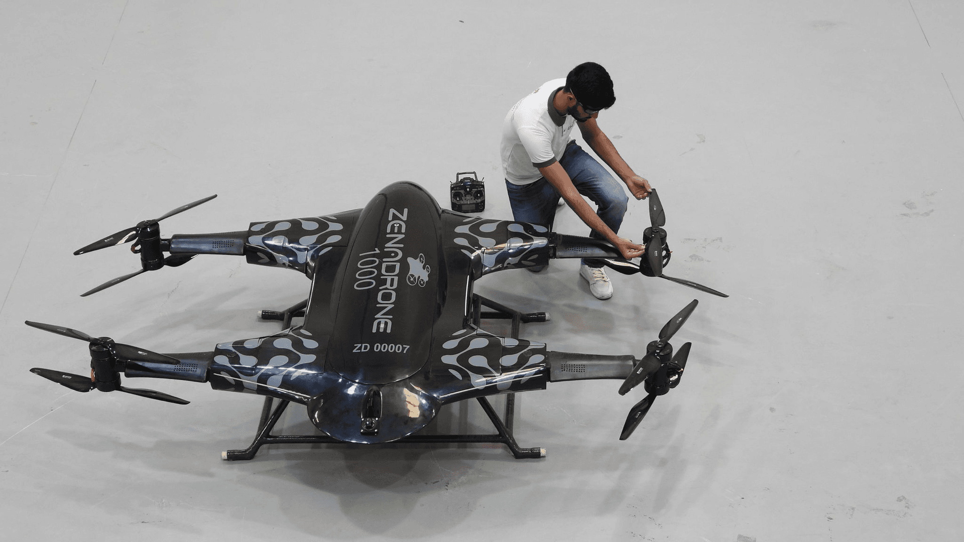 Epazz Holdings' ZenaDrone Secured Funding to Deploy 10 ZenaDrone 1000s for Service in the Oil and Gas Sector in Houston, Texas
