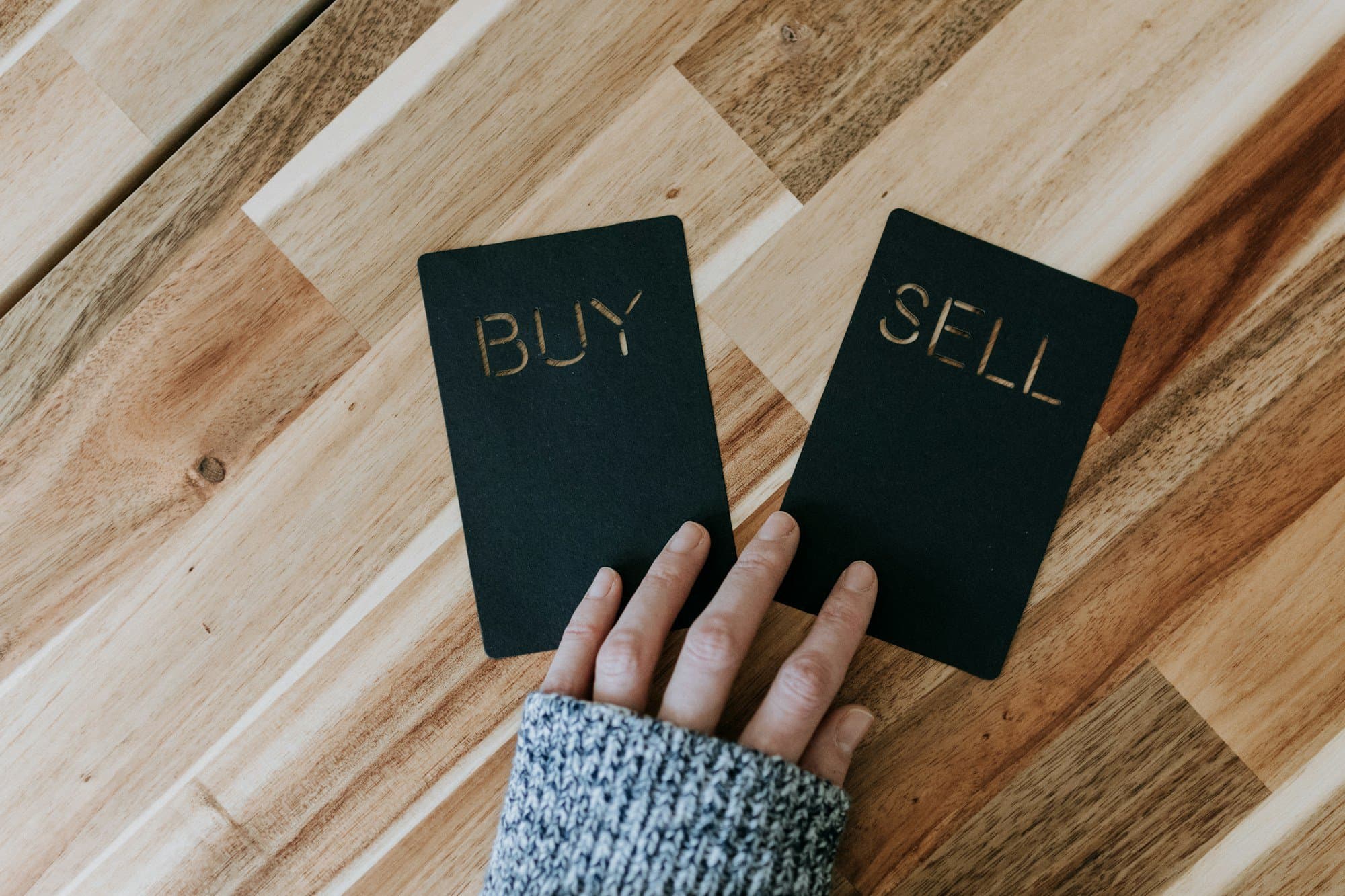 Investors Rush to ‘Buy the Dip’ Amid Tariff Turmoil cover