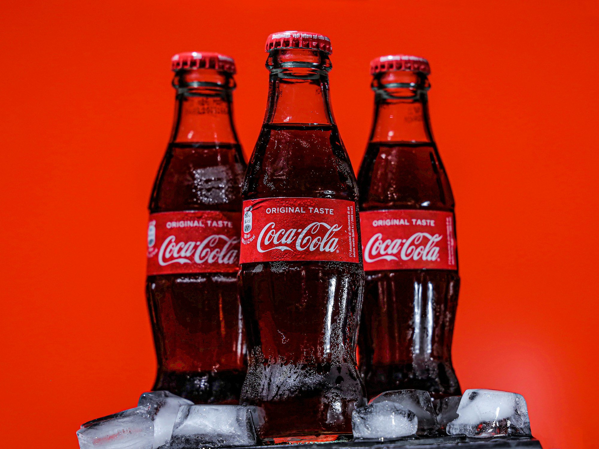 Hit Cola Coca-Cola Defies the Sell-Off: Why KO Just Hit an All-Time High Amid ...