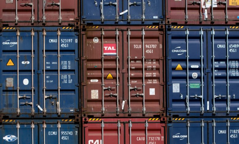U.S. Trade Deficit Hits Record High Amid Tariff Surge cover