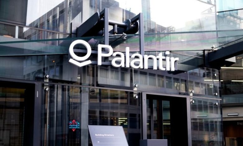 Palantir’s Wild 460% Surge: Meme Stock Mania Or AI Megatrend? cover