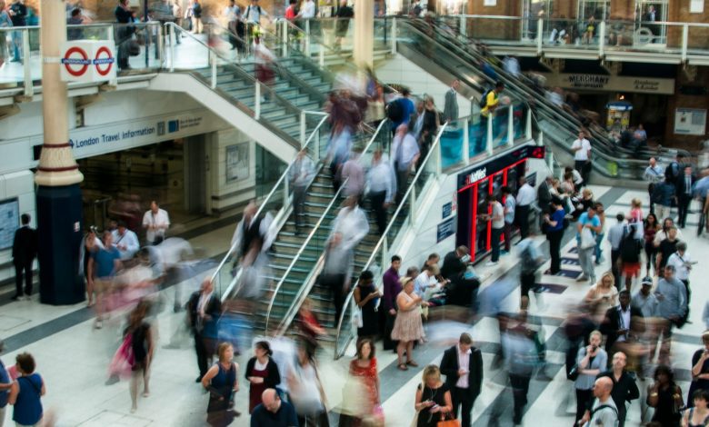 Retail Sales Rebound in June, Beating Expectations cover
