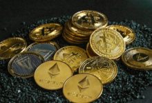 Crypto Stocks Surge as Trump’s Executive Order Opens 401(k) Plans to Alternative Assets cover