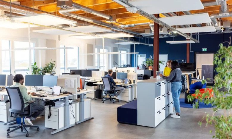 HNI’s Bold $2.2 Billion Steelcase Gambit: A New Chapter In The Office Furniture Market? cover