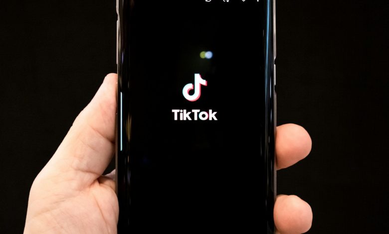 Oracle Surges as US-China Reach TikTok Framework Deal: What It Means for the Company cover
